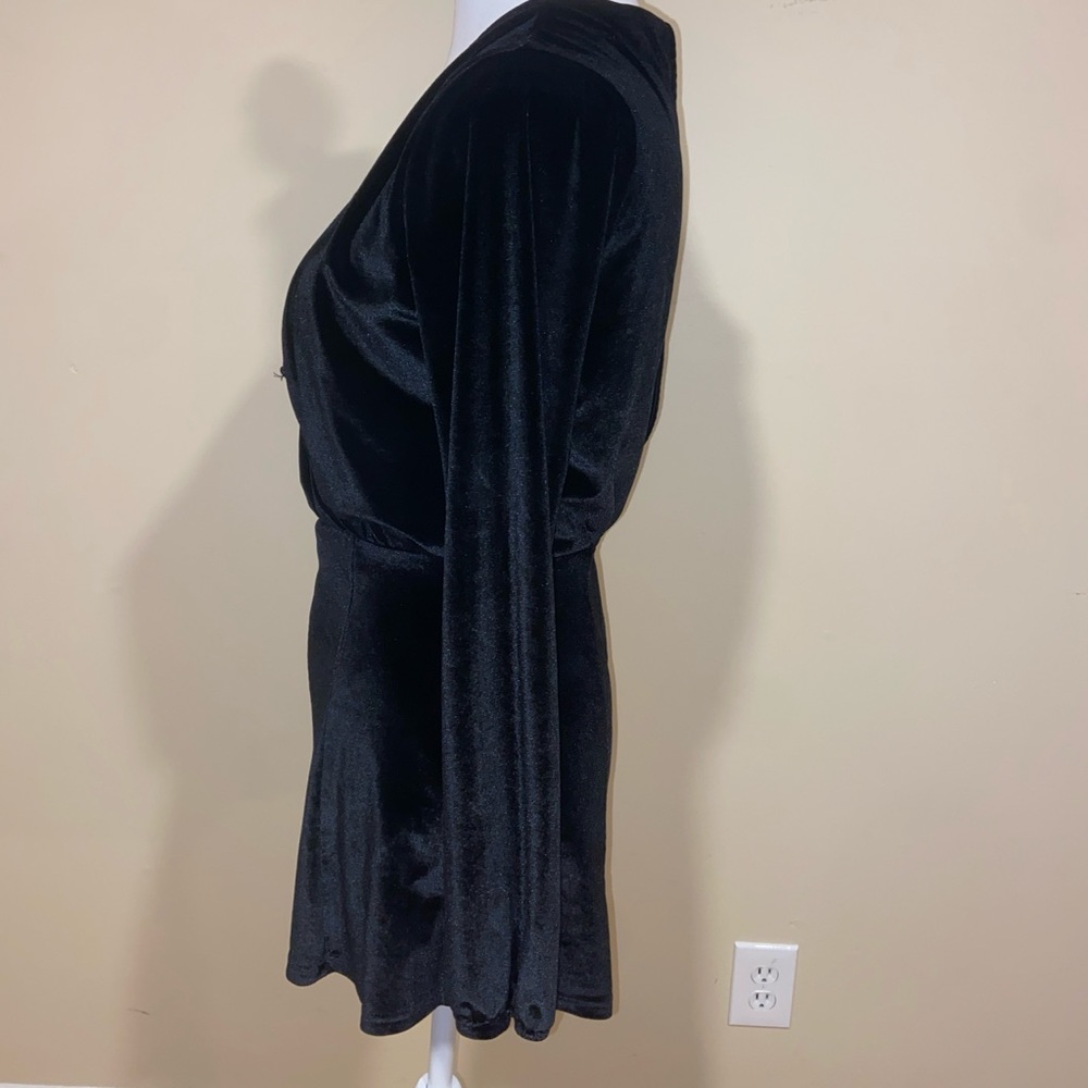Honey Punch Black Velvet Wrap Romper - Picture 3 of 5